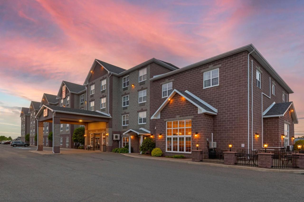 Best Western Plus Fredericton Hotel & Suites Zewnętrze zdjęcie